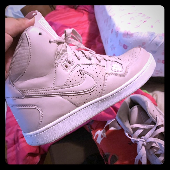 nike son of force womens